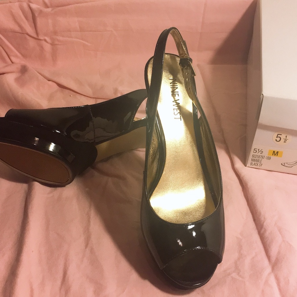 NineWest - Picture 4 of 4